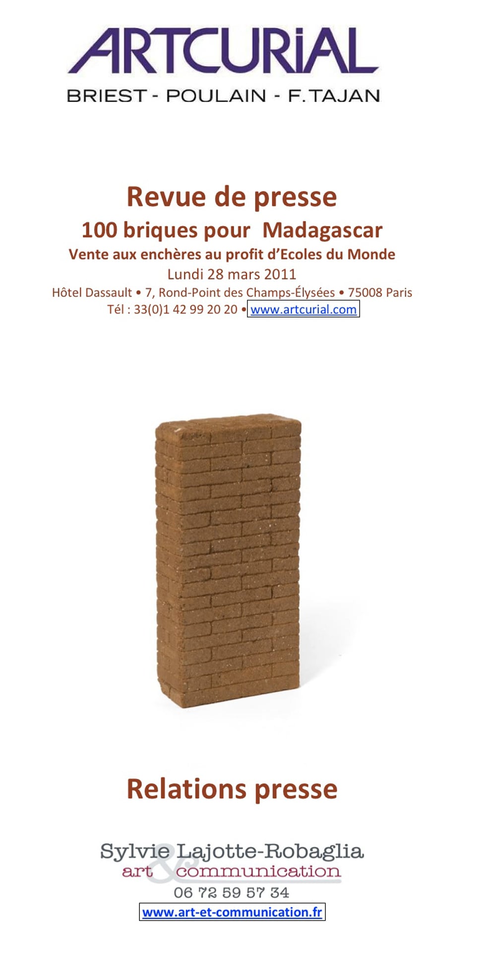 Page de garde revue de presse 100 briques pour Madagascar chez ARTCURIAL-min